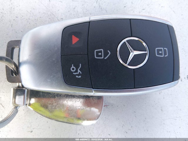 W1KWF8DB9MR650021 Mercedes-Benz C 300 Sedan