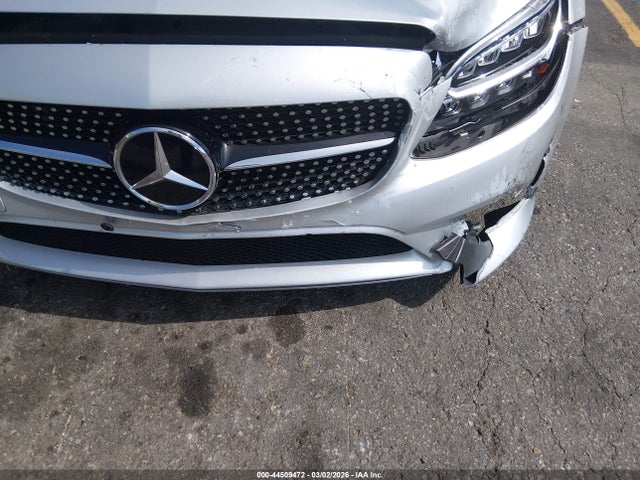 W1KWF8DB9MR650021 Mercedes-Benz C 300 Sedan