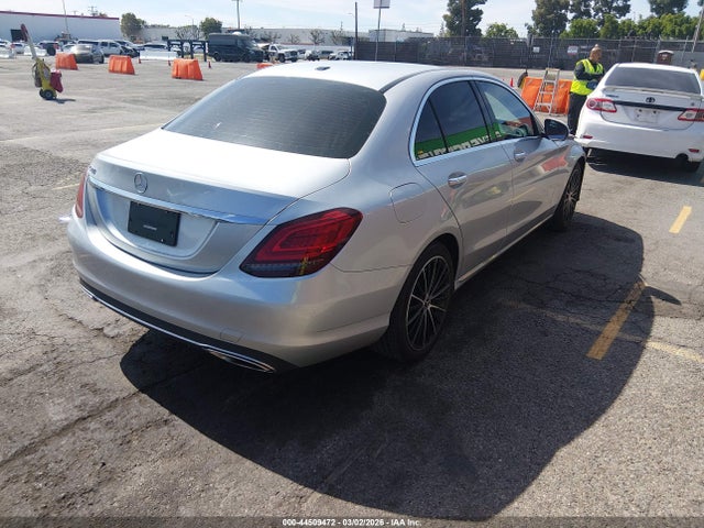 W1KWF8DB9MR650021 Mercedes-Benz C 300 Sedan