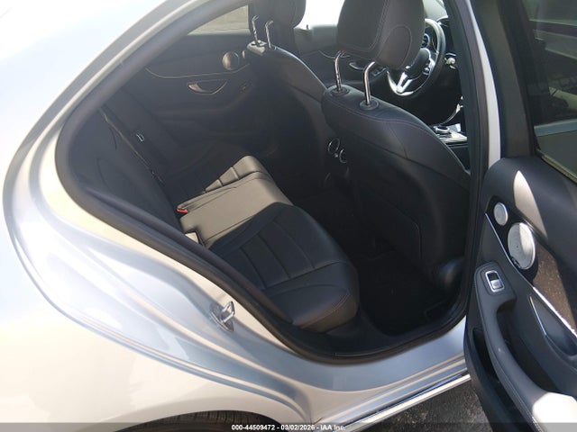 W1KWF8DB9MR650021 Mercedes-Benz C 300 Sedan