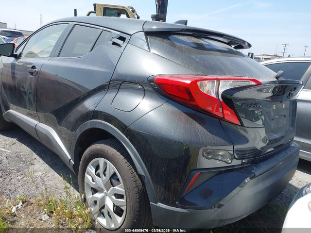 JTNKHMBX0M1119553 Toyota C-HR LE