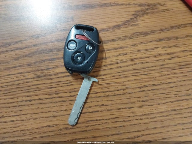 5FNYF3H23FB008208 Honda PILOT LX