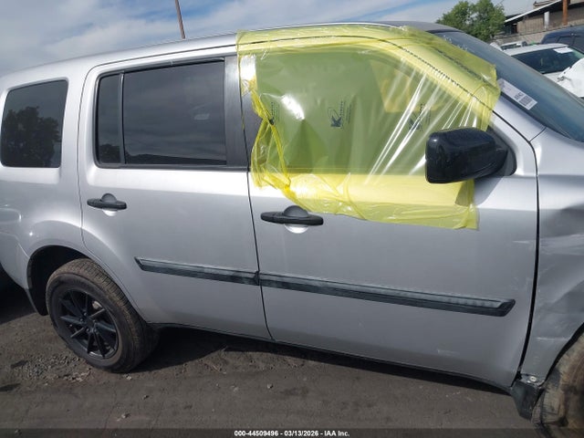 5FNYF3H23FB008208 Honda PILOT LX
