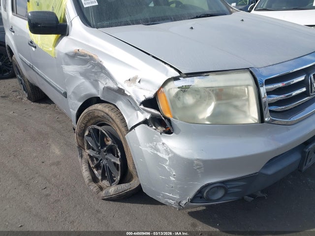 5FNYF3H23FB008208 Honda PILOT LX