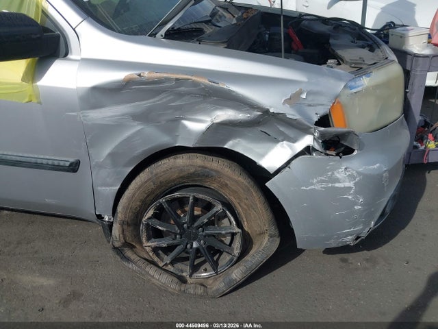 5FNYF3H23FB008208 Honda PILOT LX