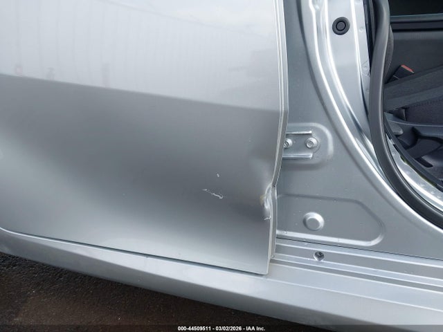 Toyota CAMRY LE 2025 4T1DAACK5SU067606 Image 18