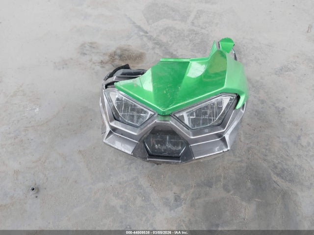 ML5ERGE12RDA22882 Kawasaki Er500
