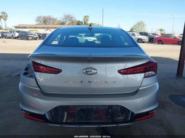 5NPD84LF5LH600327 Hyundai ELANTRA SEL