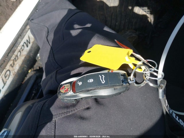 2017 PORSCHE MACAN WP1AG2A58HLB53658 Photo 10