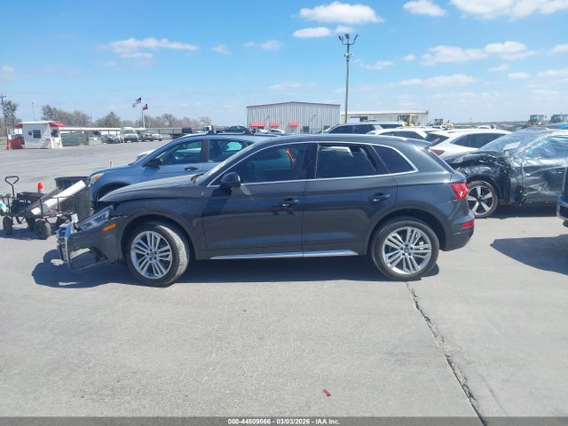 Продаж на аукціоні авто 2020 Audi Q5 Premium Plus 45 Tfsi Quattro S Tronic, vin: WA1BNAFY1L2073359, номер лоту: 44509566