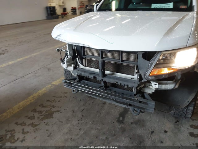 1GCHTBEAXH1323940 Chevrolet Colorado Wt