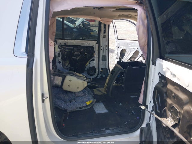 2018 CADILLAC ESCALADE ESV 1GYS3HKJ3JR173779 Photo 7