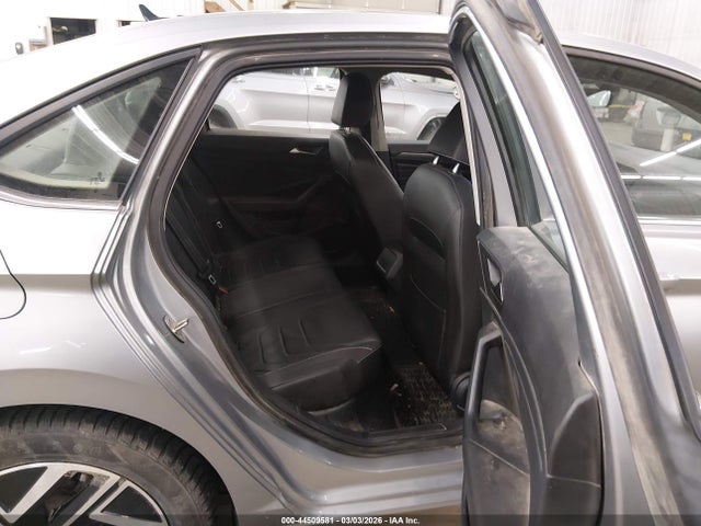 Aukcja sprzedaży 2022 Volkswagen Jetta 1.5t Sel, vin: 3VWGM7BU5NM033055, numer aukcji: 44509581