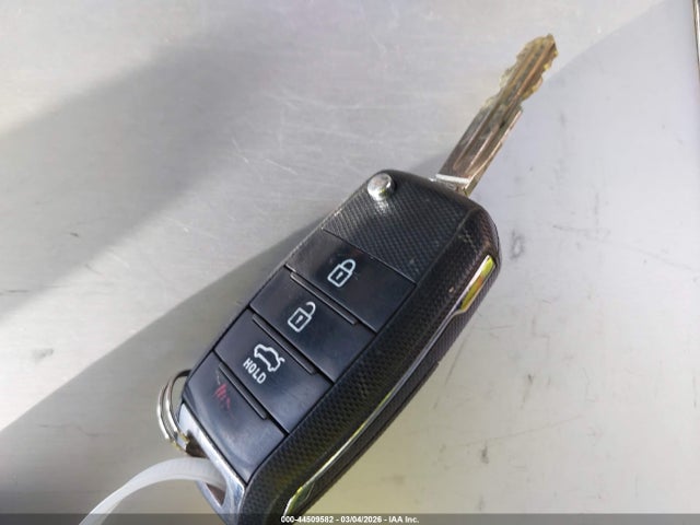 KNAFK5A82H5697334 KIA FORTE LX