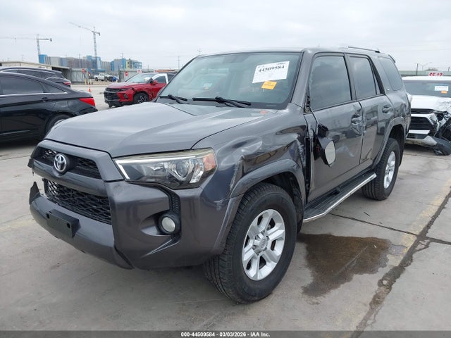 Toyota 4RUNNER SR5 2016 JTEZU5JR8G5119705 Image 2