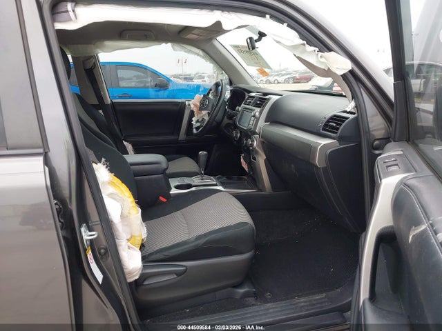 Toyota 4RUNNER SR5 2016 JTEZU5JR8G5119705 Image 5