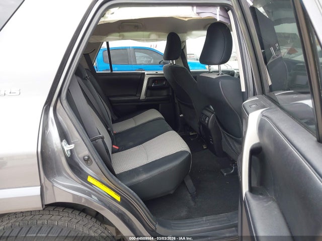 Toyota 4RUNNER SR5 2016 JTEZU5JR8G5119705 Image 8