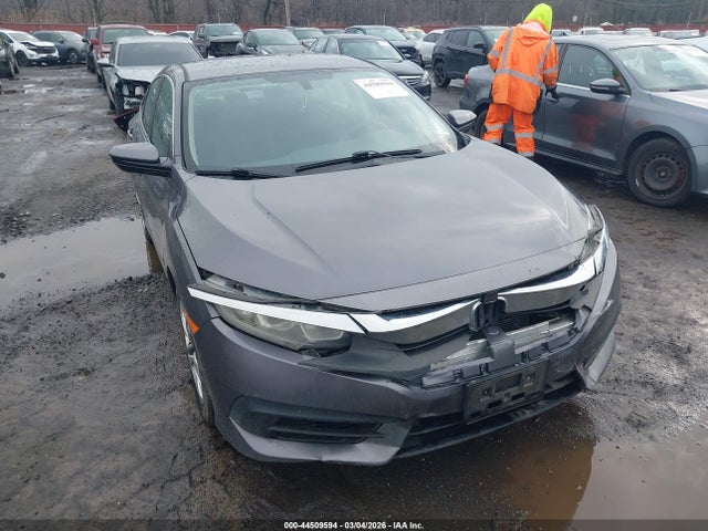 Продаж на аукціоні авто 2016 Honda Civic Lx, vin: 19XFC2F51GE217235, номер лоту: 44509594