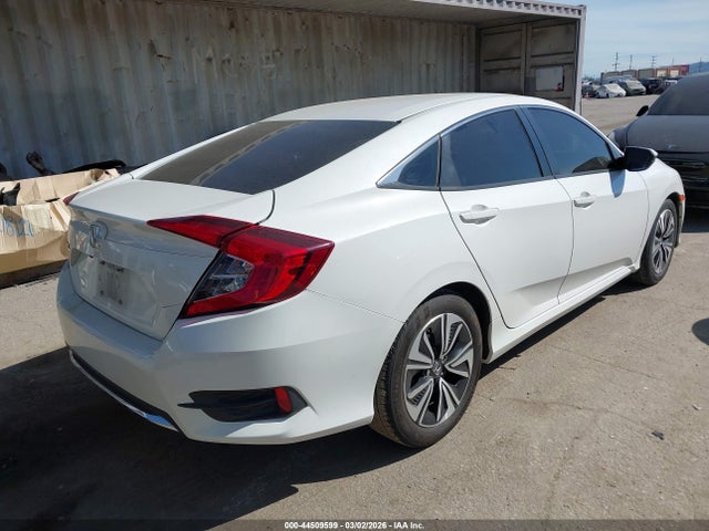 Honda Civic Lx 2019 2HGFC2F61KH543995 Image 4