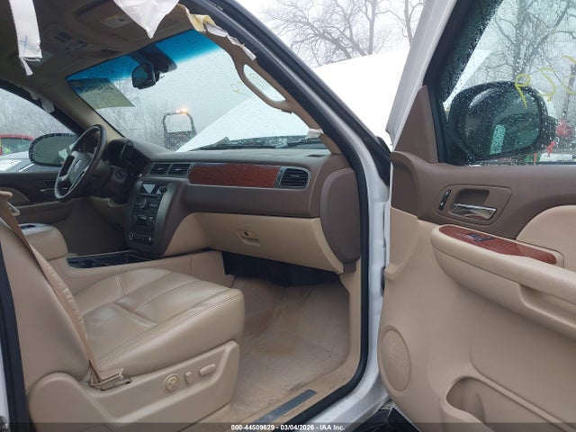 Продажа на аукционе авто 2007 Gmc Yukon Xl 2500 Slt, vin: 1GKGK26K97R339637, номер лота: 44509629