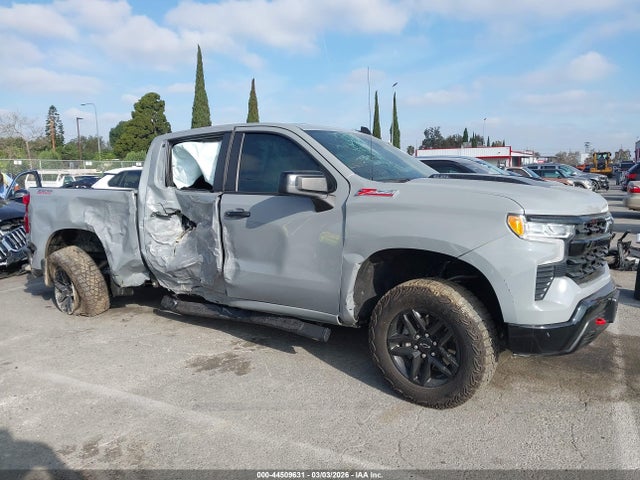 3GCUDFELXRG271510 Chevrolet Silverado 1500 4wd Short Bed Lt Trail Boss