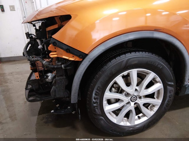44509635 :رقم المزاد ، JN8AT2MVXHW274803 vin ، 2017 Nissan Rogue Sv مزاد بيع