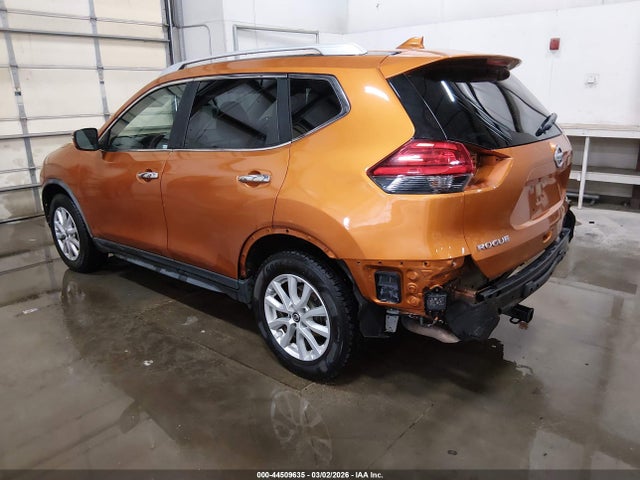 44509635 :رقم المزاد ، JN8AT2MVXHW274803 vin ، 2017 Nissan Rogue Sv مزاد بيع