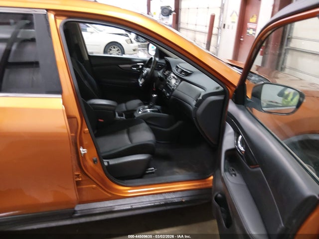 44509635 :رقم المزاد ، JN8AT2MVXHW274803 vin ، 2017 Nissan Rogue Sv مزاد بيع