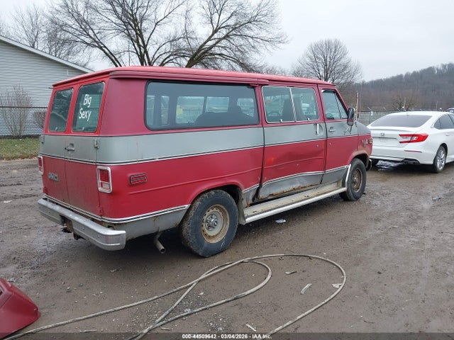 44509642 :رقم المزاد ، 0000TGL2697515841 vin ، 1979 Gmc Rally Stx G25 مزاد بيع