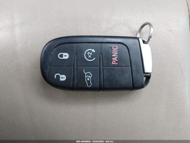 2017 JEEP GRAND CHEROKEE 1C4RJFBG2HC958777 Photo 10