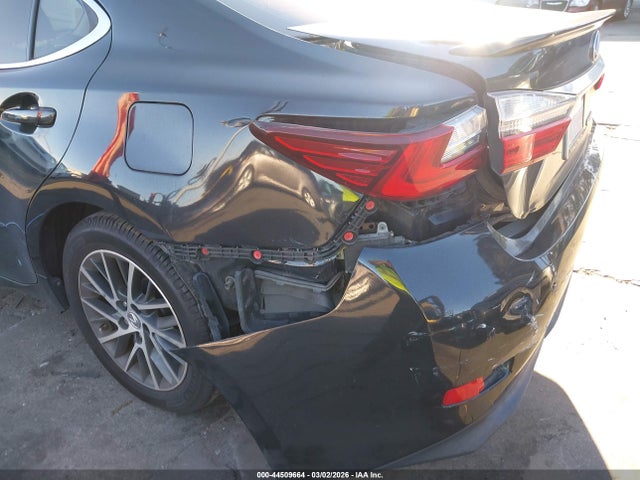 58ABK1GG6GU021647 Lexus ES 350