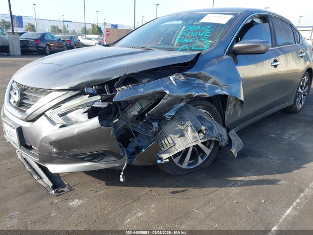 1N4AL3APXHC294886 Nissan Altima 2.5 Sr