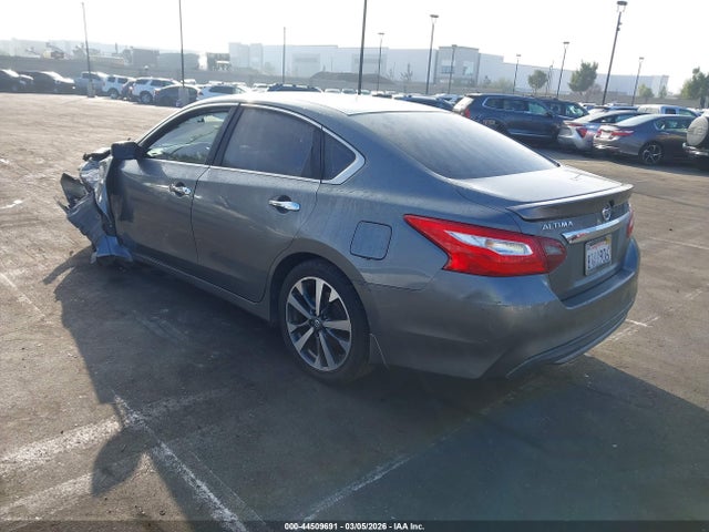 1N4AL3APXHC294886 Nissan Altima 2.5 Sr