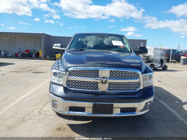 1C6RR7NT4HS799720 RAM 1500 Laramie 4x4 5&#039;7 Box