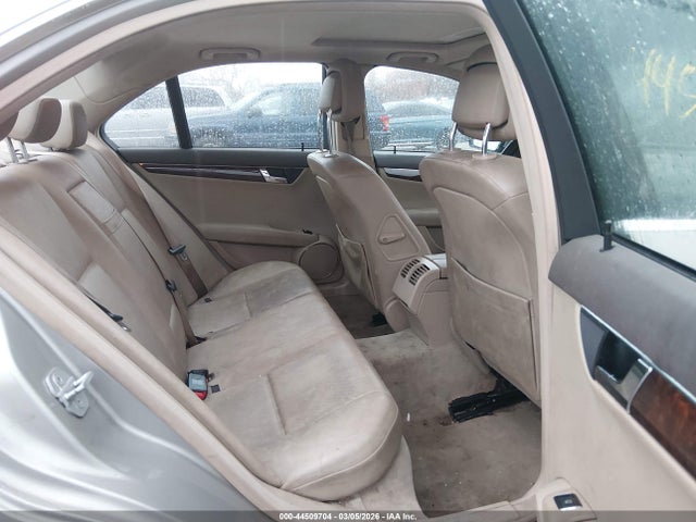 Продажа на аукционе авто 2009 Mercedes-benz C 300 Luxury 4matic/sport 4matic, vin: WDDGF81X89R070531, номер лота: 44509704