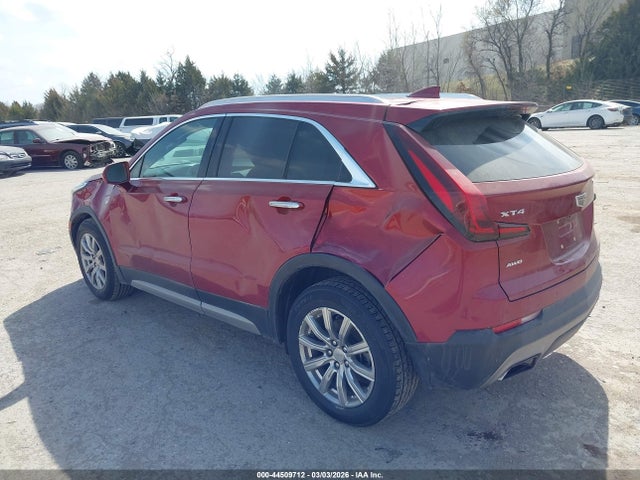 2019 CADILLAC XT4 1GYFZDR49KF102095 Photo 2