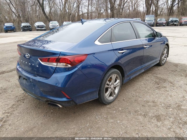 2018 HYUNDAI SONATA 5NPE34AF2JH609618 Photo 3