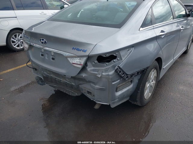 Hyundai SONATA HYBRID 2015 KMHEC4A40FA119056 Image 12