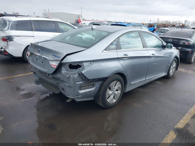 Hyundai SONATA HYBRID 2015 KMHEC4A40FA119056 Image 4