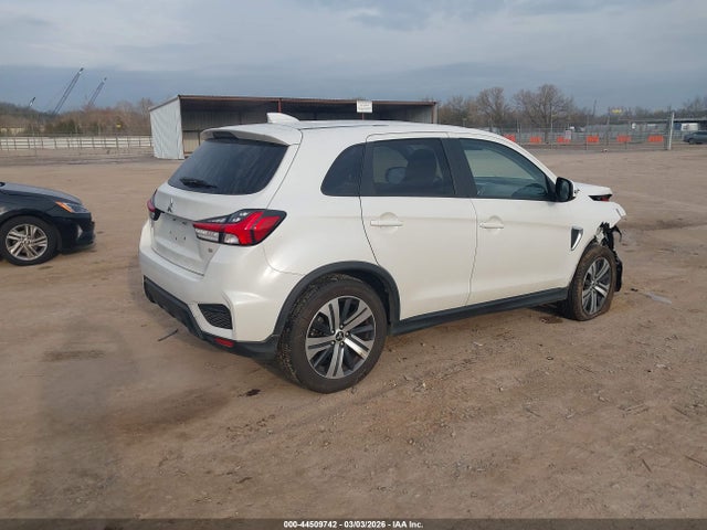 2021 MITSUBISHI OUTLANDER SPORT JA4APVAU1MU010138 Photo 3