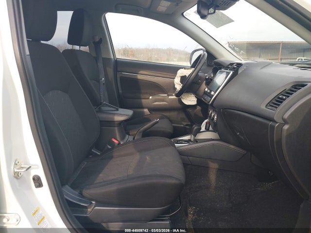 2021 MITSUBISHI OUTLANDER SPORT JA4APVAU1MU010138 Photo 4