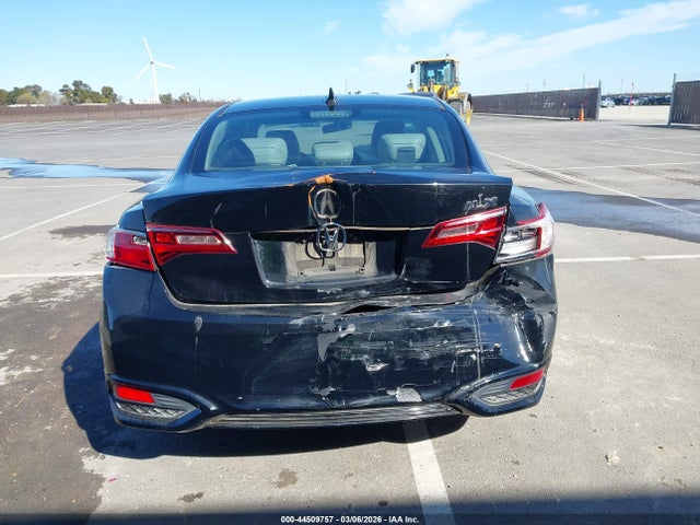 2017 Acura Ilx Acurawatch Plus Package მანქანა იყიდება აუქციონზე, vin: 19UDE2F39HA015653, აუქციონის ნომერი: 44509757