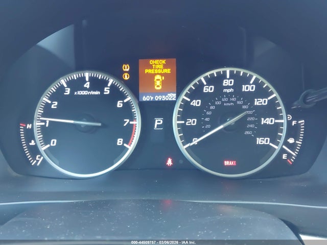 2017 Acura Ilx Acurawatch Plus Package მანქანა იყიდება აუქციონზე, vin: 19UDE2F39HA015653, აუქციონის ნომერი: 44509757