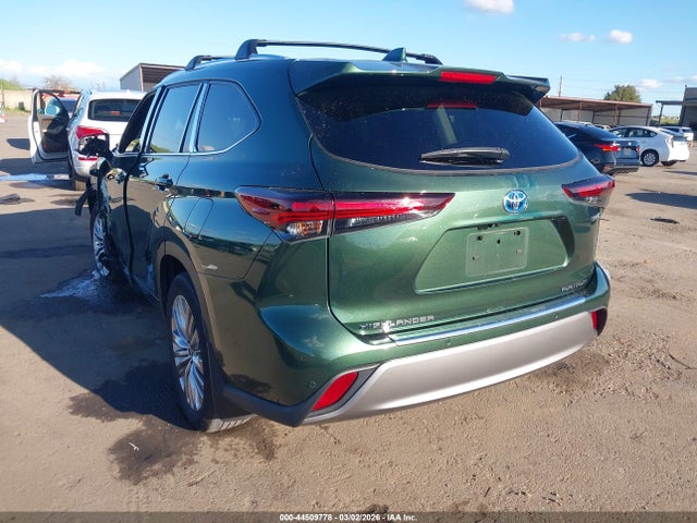Toyota Highlander Hybrid Platinum 2024 5TDEBRCH4RS609110 Image 3