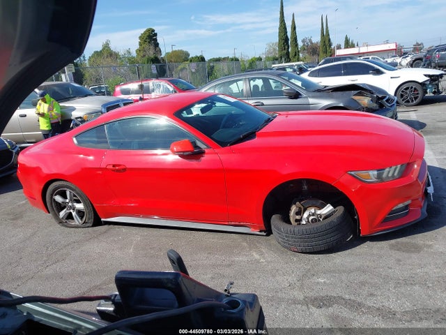 Ford Mustang V6 2016 1FA6P8AM3G5212156 Image 13