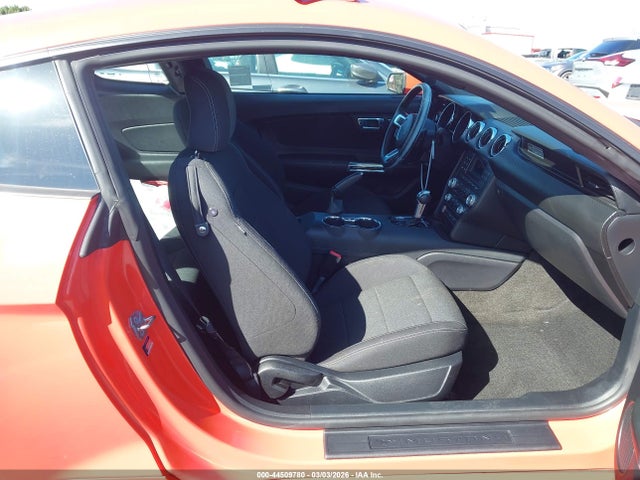 Ford Mustang V6 2016 1FA6P8AM3G5212156 Image 5