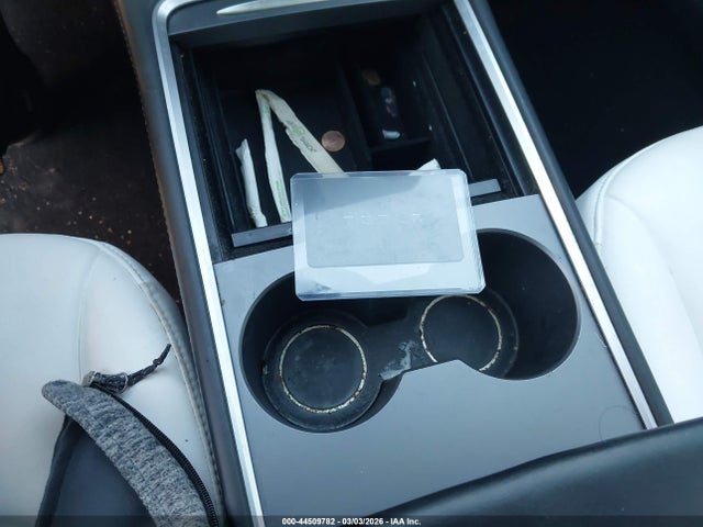 2022 TESLA MODEL Y 7SAYGDEE1NF310308 Photo 10