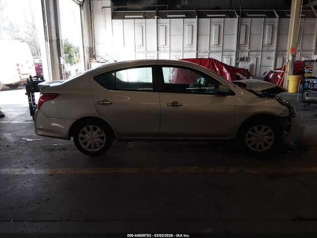 3N1CN7AP3KL872202 Nissan Versa 1.6 Sv