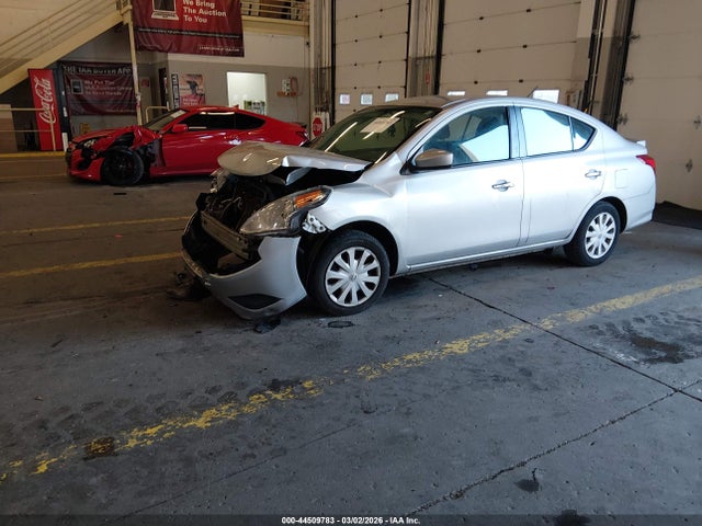 3N1CN7AP3KL872202 Nissan Versa 1.6 Sv