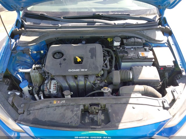 KMHD74LF5HU353662 Hyundai ELANTRA SE
